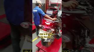 FZS V3 Deluxe 1st ServicingYAMAHA SERVICE CENTER fzslover bikelover biker bikerider [upl. by Chaunce437]