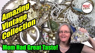 I Bought Vintage Jewelry From a Garage Sale vintagejewerly garagesalefinds fashionjewelry [upl. by Beichner]