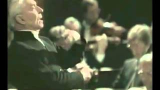 Mozart quotRequiemquot Rex Tremendae  Wiener PhilharmonikerKarajan [upl. by Halli]