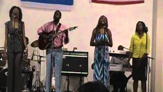 Pasteur Athoms et Nadege Mbuma Mosungi [upl. by Arleyne]