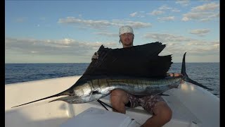 Peche dun espadon voilier à Madagascar Majunga petite plage 092018 sailfish big fish daiwa shimano [upl. by Lenette]