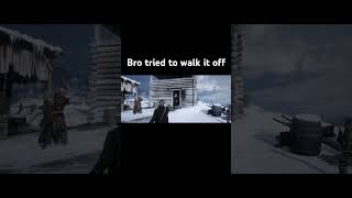 How tried to walk off a gunshot reddeadredmption2 funny funnyclip glitch [upl. by Rosenblast]