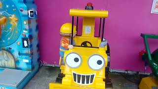 Jolly Roger Bob The Builder Standard Scoop Kiddie Ride With Attract Mode And 5 Rides [upl. by Ffirahs]