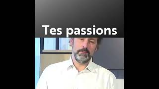 1 mois 1 métier  Olivier Raboisson Responsable Digital [upl. by Einahpets]