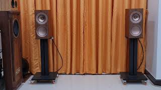 HiFi System KEF R3 speakers A Child is Born [upl. by Nomzaj933]