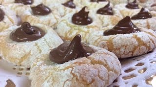 Pasticcini alle Mandorle 🍪  TUTTI A TAVOLA [upl. by Haven508]