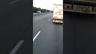 Noch nie war eine Staumeldung so präzise lkwfahrer lkw germantruckdriver germany dash [upl. by Ingra608]