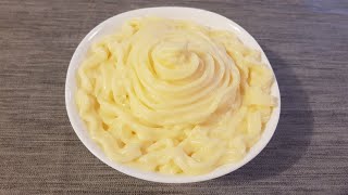 Recette de la crème pâtissière Très facile [upl. by Nosliw]