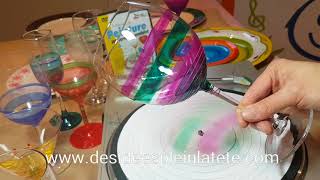 Clip4Technique peinture sur verre  tournedisque  Produits Vitrea pebeo [upl. by Elem]