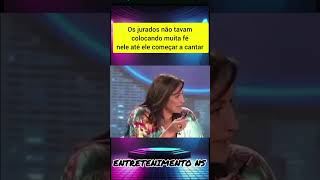 Ele canta muito humor motivacional motivacaodiario cantando cantar humormemes musica [upl. by Younglove]