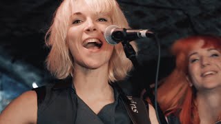 Sunshine Superman  MonaLisa Twins Donovan Cover  Live at the Cavern Club [upl. by Meggie]