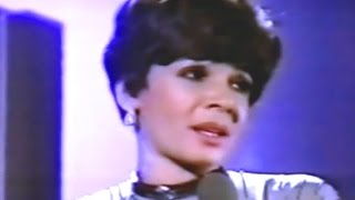 Shirley Bassey  How Insensitive 1979 Show 2 [upl. by Budwig]