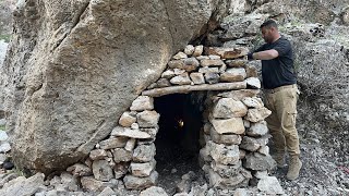 Building a room under a very large stoneFor shelter in the mountains [upl. by Sucitivel728]