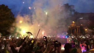 ESPECTACULAR RECIBIMIENTO A ATLETICO NACIONAL A LAS AFUERAS DEL ESTADIO  RECOPA SUDAMERICANA [upl. by Minni]