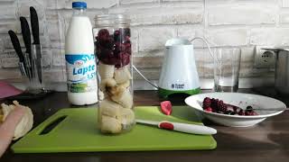 ⭕ Cum Faci Un Smoothie De Banane Cu Fructe De Padure Congelate 🍌🍓 [upl. by Pomfret]