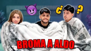 LE HACEMOS PROPUESTA INDISCRETA A ALDO😱  Broma  Angelito ft Carol Castro [upl. by Attenod]