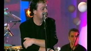 Dalaras amp Parios  S agapo giati eisai oraia live [upl. by Dever898]