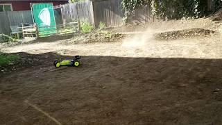 TLR 22 50 Elite Backyard tuning and short rip [upl. by Feodor]