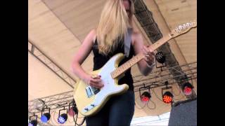 Winthrop Rhythm and Blues Festival 2011  Joanne Shaw Taylor 1 [upl. by Llecrup]