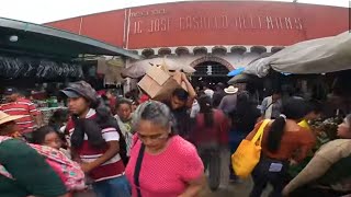 5 MINUTOS en la VIDA de un VIAJERO  ¡INCREÍBLE 😯 Mercado de San Cristóbal de las Casas  Chiapas [upl. by Radie]