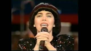 MIREILLE MATHIEU CONCERT in East Berlin Palace of the Republic 21081987 [upl. by Arek868]