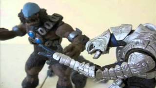 Arbiter Vs Brutes Halo Stopmotion [upl. by Sayre]