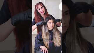 Hermosa dama haciendo transformación de coloración de cabello blonde balayage haircolor [upl. by Nelda]