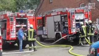 Brand zerstört Gebäude vollständig [upl. by Phineas]