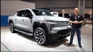 Is the 2025 Chevrolet Silverado EV RST the BEST new performance sport truck [upl. by Llib]