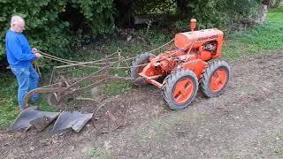 Eimco Power Horse A20  HappyOldIron Antique tractors in Belgium [upl. by Etnoek]