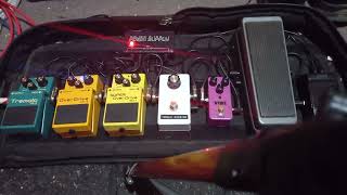 Demo de pedalboard tipo blues [upl. by Adniralc461]