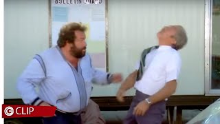 I due superpiedi quasi piatti  Bud Spencer cerca lavoro [upl. by Chandal]