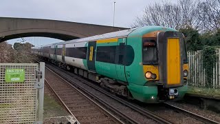 train spotting at Durringtonon sea 12 124 [upl. by Airotnahs]