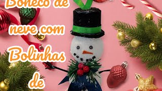 boneco de neve feito com bolinhas de natal [upl. by Attenauqa]