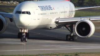 Türk Hava Yolları  Turkish Airlines Boeing 777 kalkış Istanbul Atatürk Havalimanı [upl. by Leelah747]