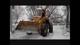 Michigan 75A wheel loader moving and parking [upl. by Quintina]