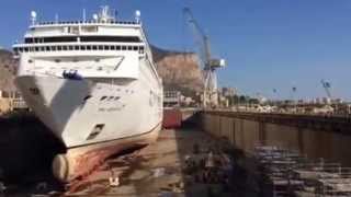 MSC Armonia im Trockendock  Verlängerung um 24 Meter [upl. by Gnoix346]