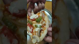 stuffed mushroom pizza  मशरूम पिज़्ज़ा कैसे बनाते हैं homemade pizza  Dominos style new veg pizza [upl. by Sterne]