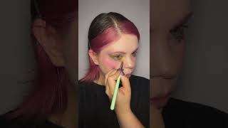 Petri dish 7 makeupartistsworldwide editorialmakeup makeuptutorial messymakeup [upl. by Llerut]