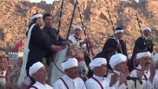 Festival des amandiers Tafraoute Maroc 2019 après La fantasia un groupe folklorique 2 [upl. by Sherye]