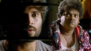 Vijay Deverakonda Ne Iss Aadmi Ko Chori Karte Hue Pakad Liya  Dwaraka Movie Best Comedy Scene [upl. by Nlocnil199]