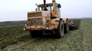 Powerful tractor Kirovec K701  Horsch Terrano cultivating wet soil [upl. by Canning873]