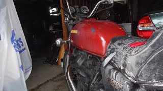 Howto 1980 Honda CX500 Oil and Filter Change  BASIC MOTORCYCLE MAINTENANCE [upl. by Uird]