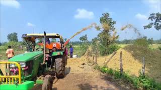 PADDY THRESHER MACHINE  WORK AT DORAGUDA  JOHNDEEREjohndereautomobile [upl. by Aivilo]