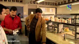 CID  Khauffnaak Laash  Episode 1043  8th February 2014 [upl. by Brause]