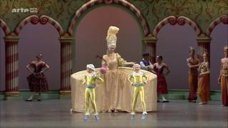 Battle of the Nutcracker  La Bataille Casse Noisette HD [upl. by Otreblide469]