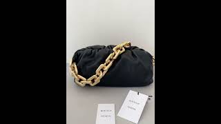 bottega veneta—𝘵𝘩𝘦 𝘤𝘩𝘢𝘪𝘯 𝘱𝘰𝘶𝘤𝘩 Chain Cloud Bag [upl. by Brindle475]