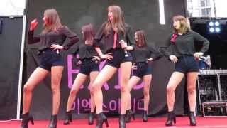 UP amp Down 위아래  EXID Live  Myeongdong Guerilla Concert 명동 게릴라 콘서트 [upl. by Llered661]