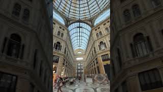 Pirozzi Live  89 Galleria Umberto Napoli [upl. by Akiehsat]