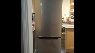 Samsung RB29FSRNDSA Fridge Freezer Freestanding Silver [upl. by Pinette103]